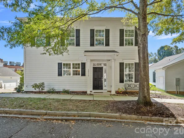 12116 Memory Ln, Huntersville, NC 28078