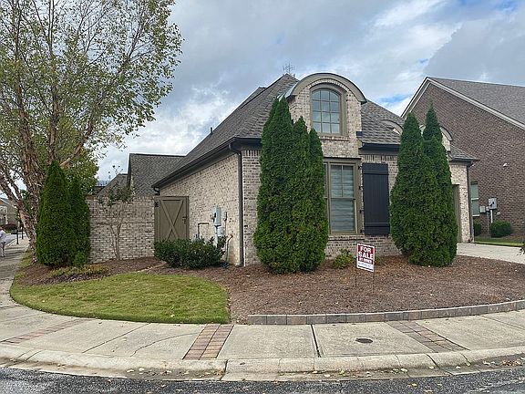 4th image of 105 Meridian Dr