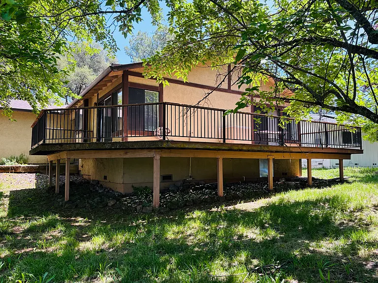 23457 Amber Ct — Photo 2