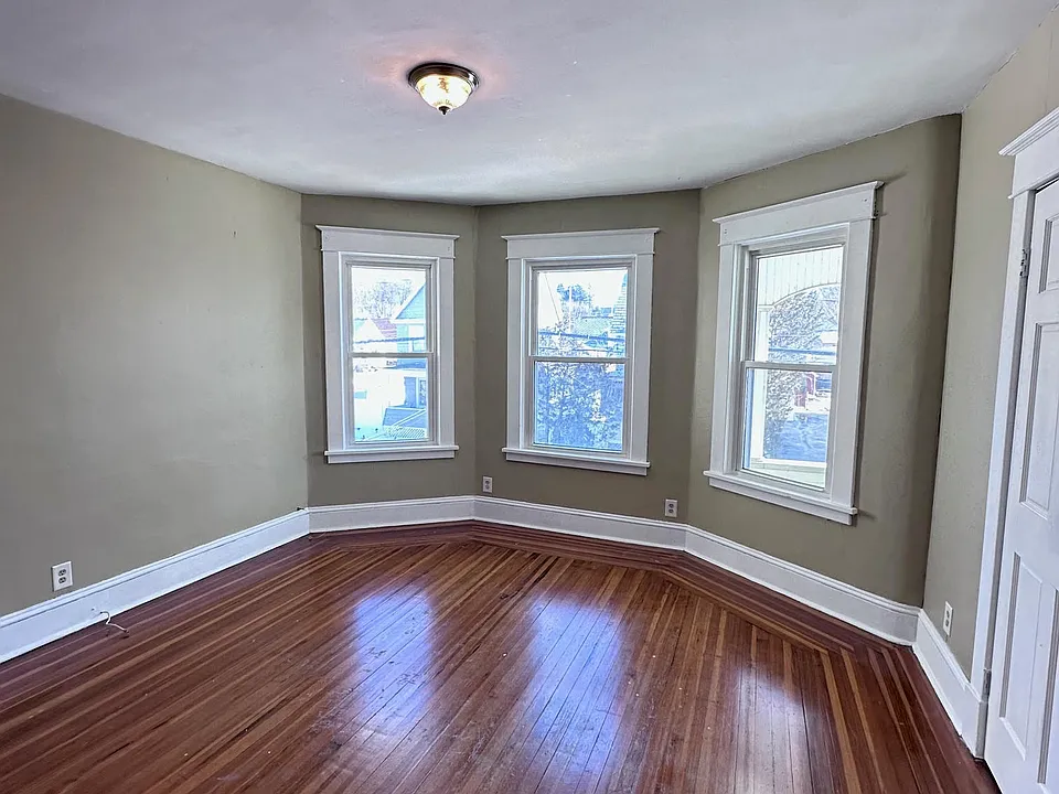 1841 Avenue A #2