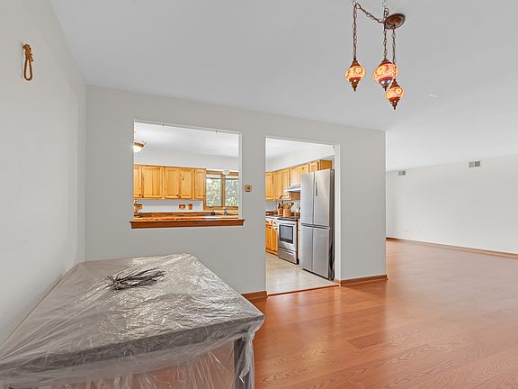 5th image of 11030 S Theresa Cir APT 3A