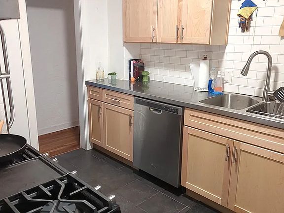 2nd image of 1115 NW 14th Ave