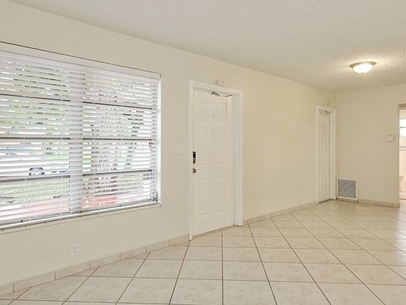 5th image of 2431 NW 81st Ave