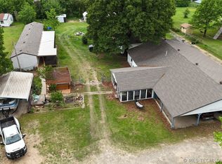 417566 E 1140th Rd, Checotah, OK 74426