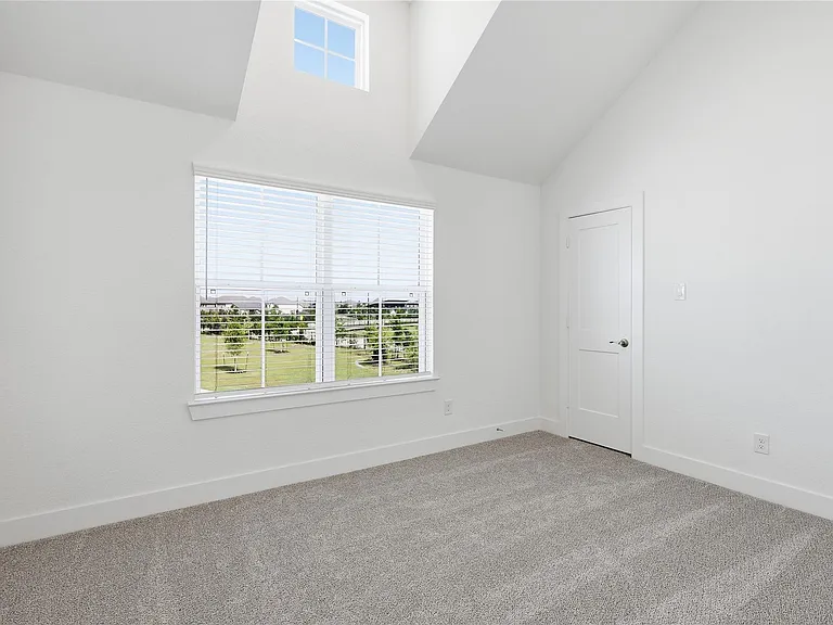 12770 Grayson County Dr — Photo 18