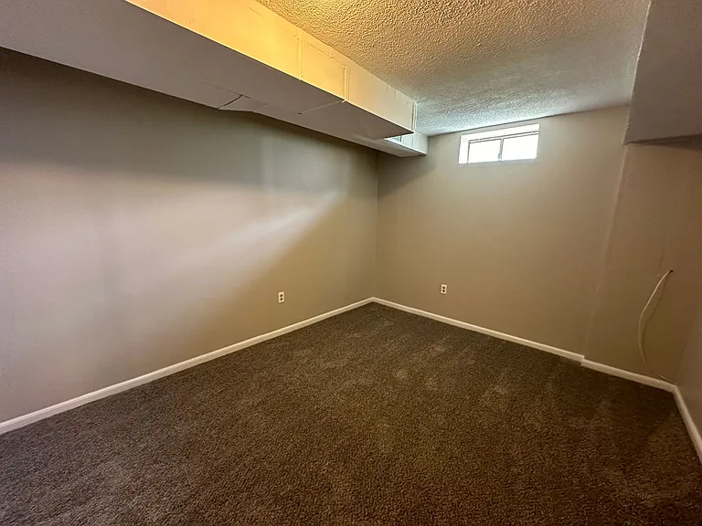 3929 Pinoak View Ct — Photo 14
