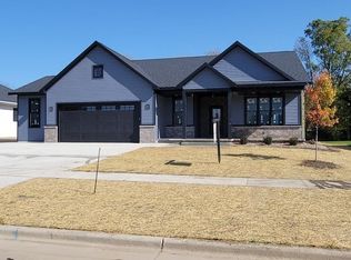 3512 McCann Dr, Janesville, WI 53546