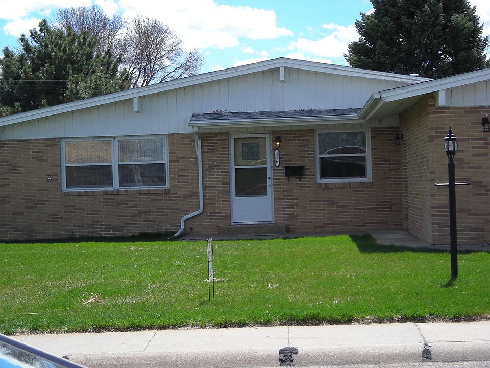 1st image of 416 W Hahn Ave