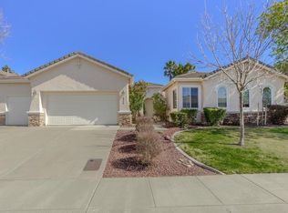 424 Angela St, Davis, CA 95618