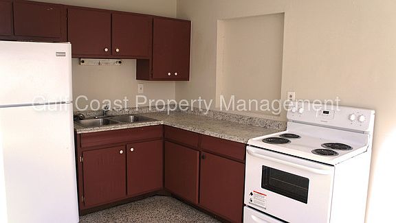 3rd image of 2047 Kai Dr