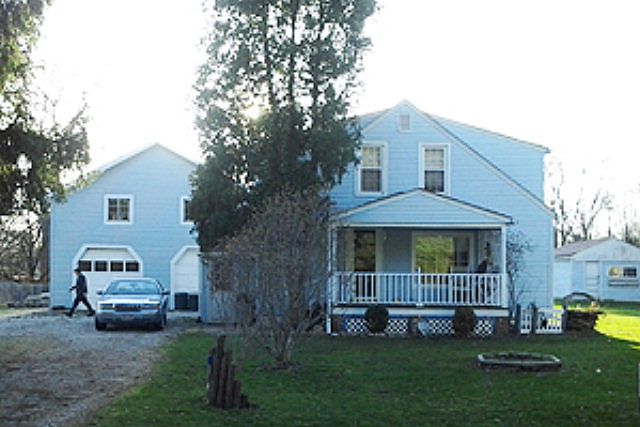 2nd image of 689 Averill Ave