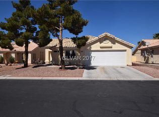 4829 Carefree Dr, Las Vegas, NV 89122