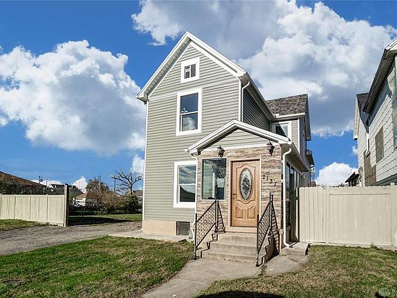 2nd image of 2137 Bellefontaine Ave
