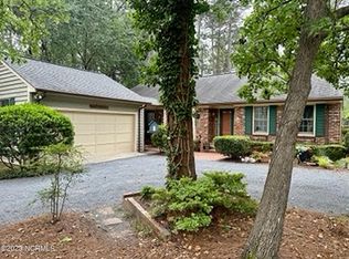 327 Thorne Rd, Pinehurst, NC 28374