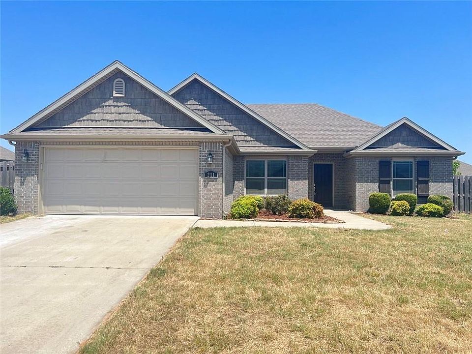 1st image of 211 Genoa Way
