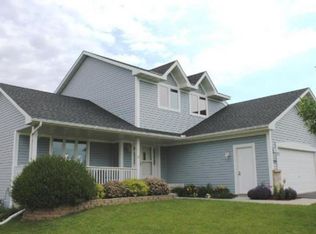 230 Arnica Dr, Watertown, MN 55388