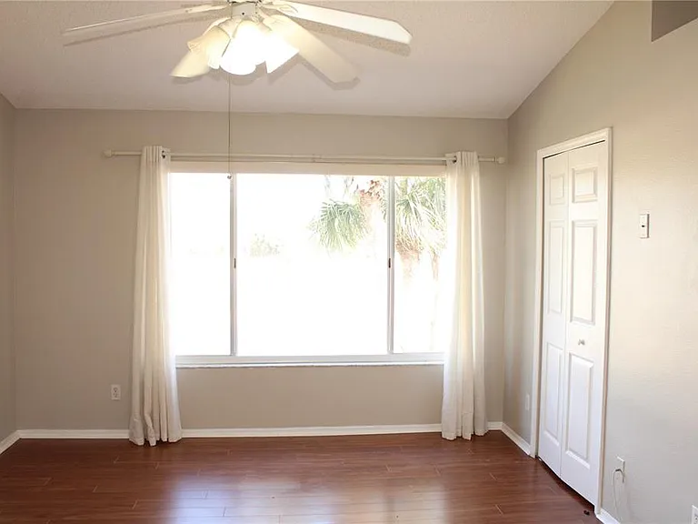 5016 Misty Canal Pl — Photo 9