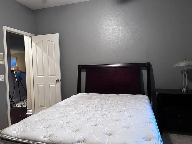 33413 Barrington Dr #4 — Photo 5