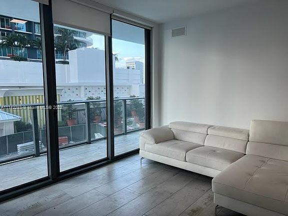 5th image of 1300 S Miami Ave #1007