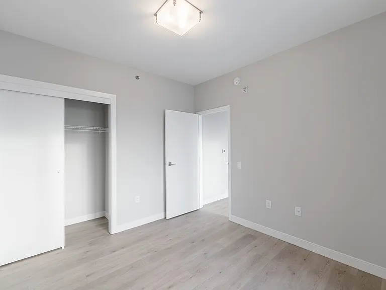 15 Refinery Way — Photo 16