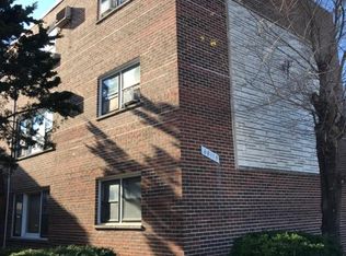 6811 Pershing Rd #4, Berwyn, IL 60402