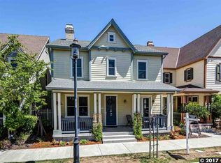 2126 Drake Ln, Hercules, CA 94547