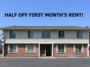 6818 W 1st Ave APT C, Kennewick, WA 99336
