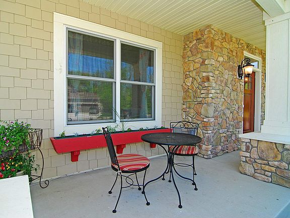 Beautiful front patio area.