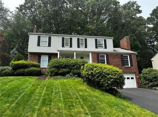 9684 Canterbury Dr, Allison Park, PA 15101