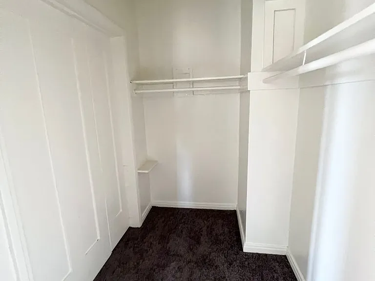 1147 Broad Ave — Photo 12