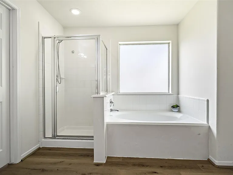 2123 Winter Dale Ct — Photo 11