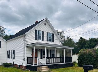 13 Woodlawn St, Winchendon, MA 01475