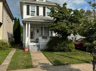 1492 Murray St, Forty Fort, PA 18704