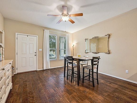 4th image of 1201 Salem Park Ct