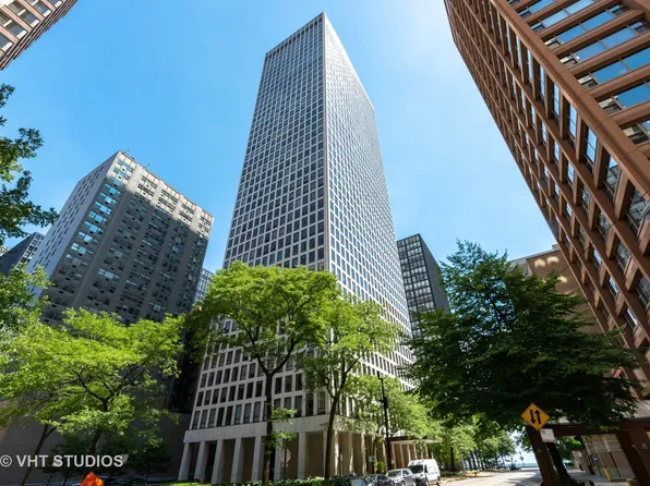 260 E Chestnut St APT 1212, Chicago, IL 60611