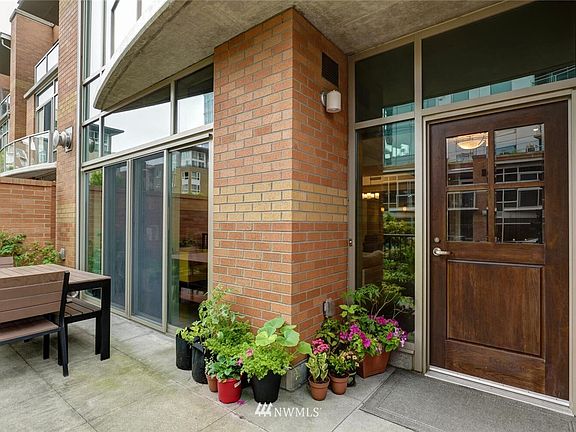 2nd image of 10656 NE 9th Place #TH12