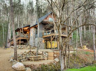 125 Tunis Rd, Sevierville, TN 37876