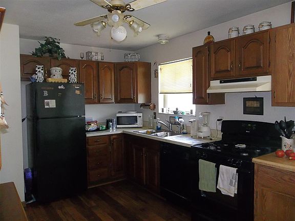 2nd image of 56641 Sandalwood Dr