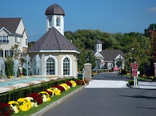 5210 Burwood Rd, Clifton, NJ 07013