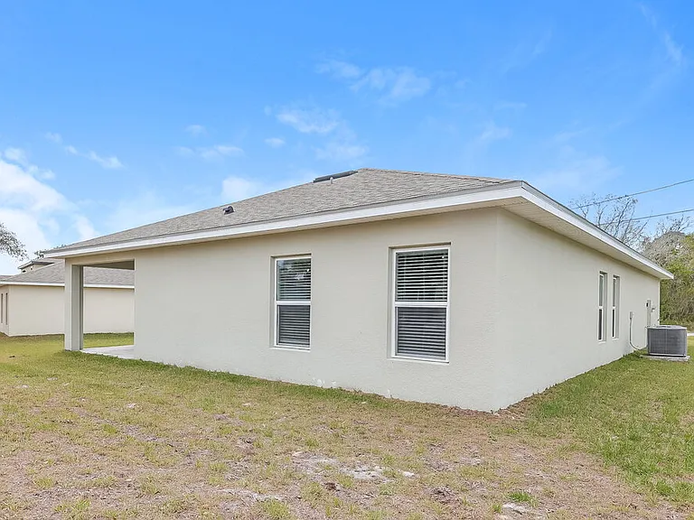 1658 Redfin Dr — Photo 16