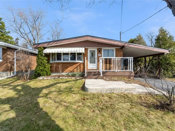 77 Lawfield Dr, Hamilton, ON L8V 4C6