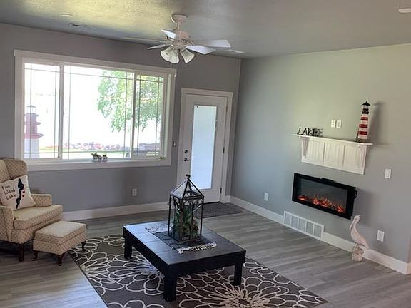 5th image of 34739 Island View Ln