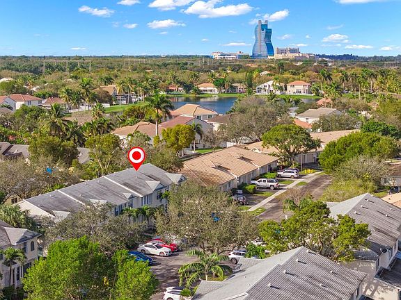 4th image of 3192 SW 50th Street #3192