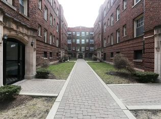 3259 W Wrightwood Ave APT 3F, Chicago, IL 60647