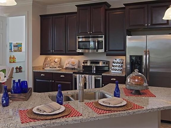 4th image of 28054 Sosta Ln #201