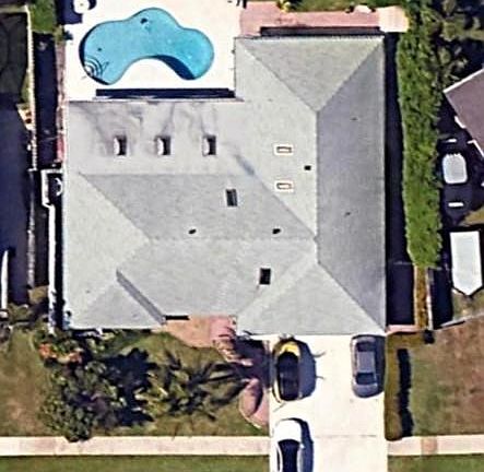 5th image of 1021 Cherry Lane