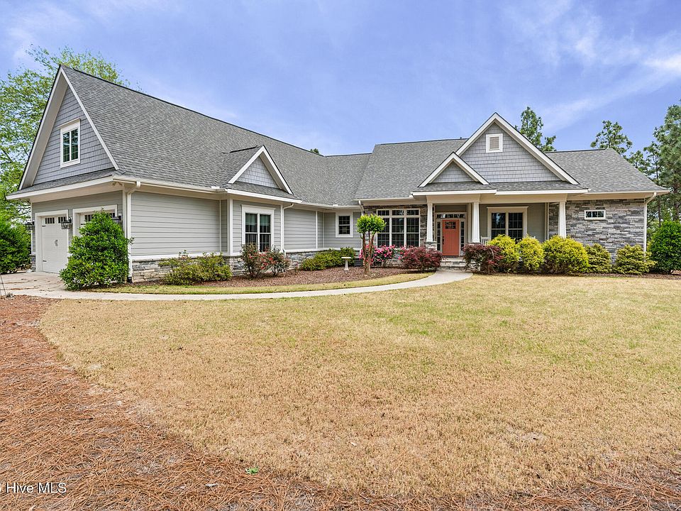 1st image of 19 Eagle Drive