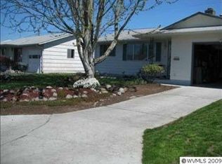 1850 Sallal Rd, Woodburn, OR 97071