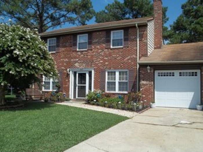1st image of 904 Coggeshall Ct