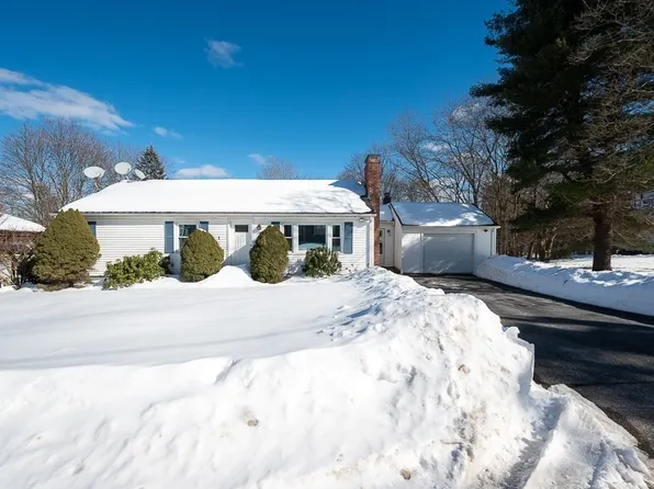 18 Fairview Rd, Westborough, MA 01581